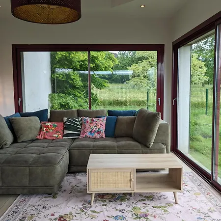 Aux Fleurs Des Champs - Avec Terrasse, Parking Et Piscine Lejlighed